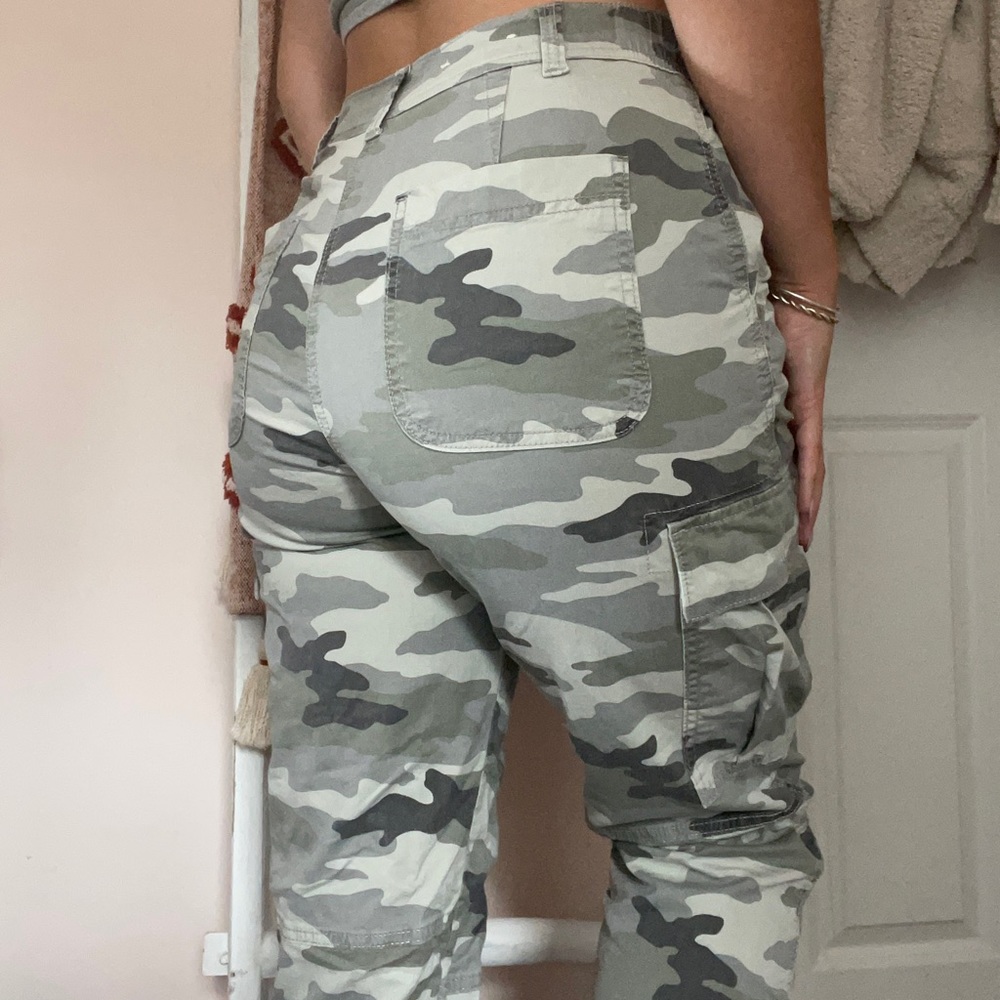 american eagle pants